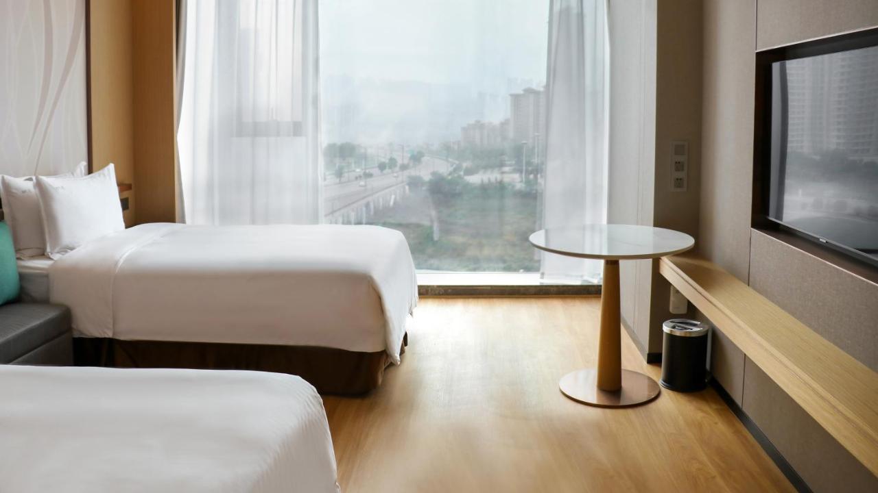 Holiday Inn Luzhou Longjian By Ihg Exterior photo